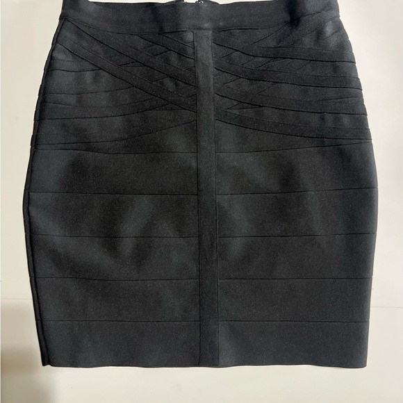 Windsor Black Ribbed Mini Pencil Skirt Size M Banded Grunge Goth Whimsigoth - Picture 1 of 5